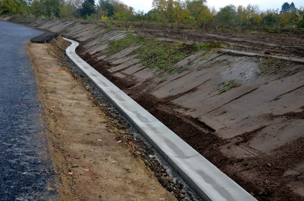 Cost of Slope Drainage Installation in Powell